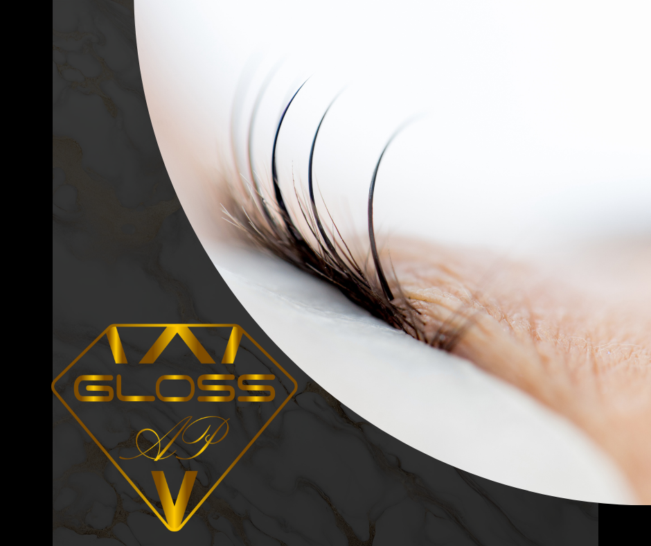 Jak uniknąć sklejek podczas aplikacji rzęs? Sprawdzone sposoby stylistów